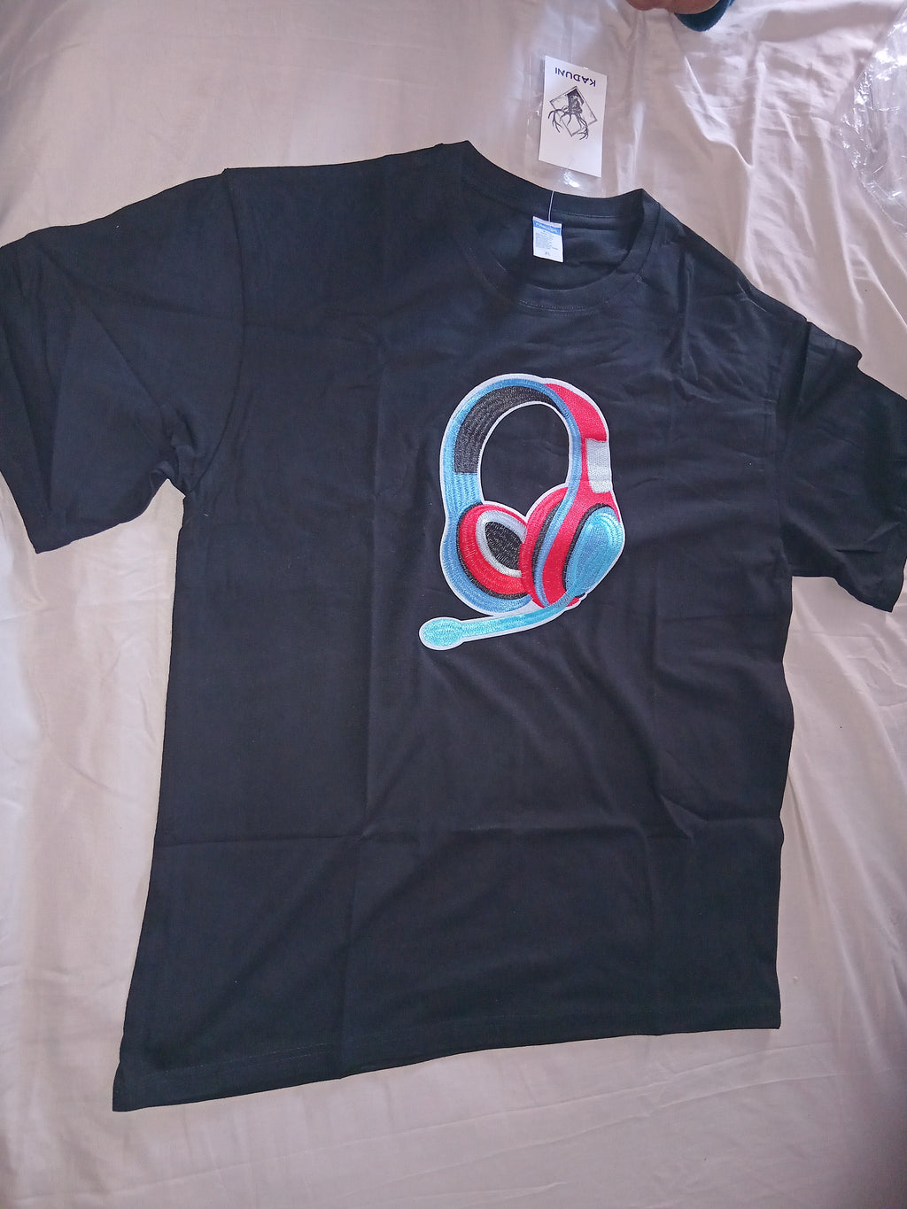 Retro Neon Headset Graphic Gaming Streetwear T-Shirt - Black