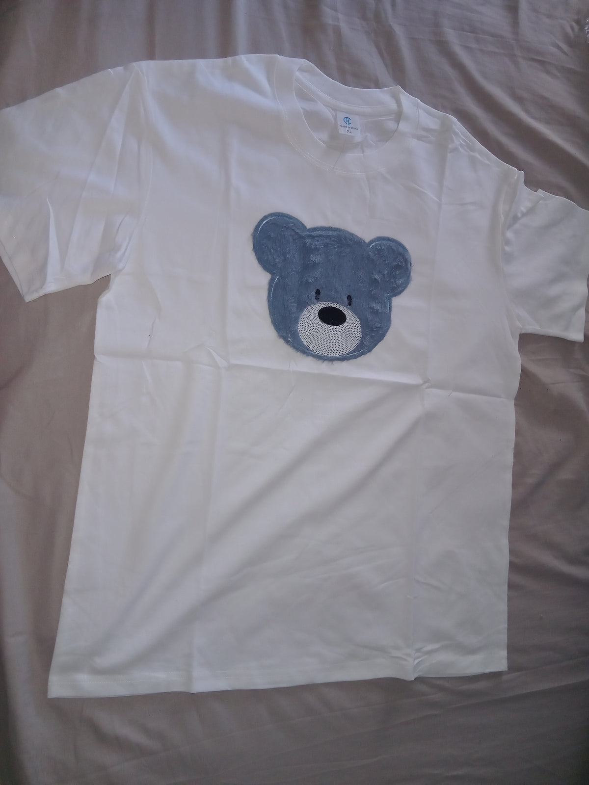 Minimalist Blue Teddy Bear Face Graphic Streetwear T-Shirt - White